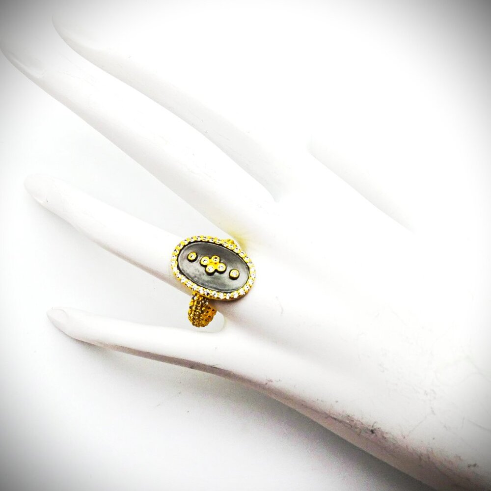 FREIDA ROTHMAN Sterling Silver Black Rhodium CZ Clover Shield Cocktail Ring Sz 8 - Picture 8 of 9